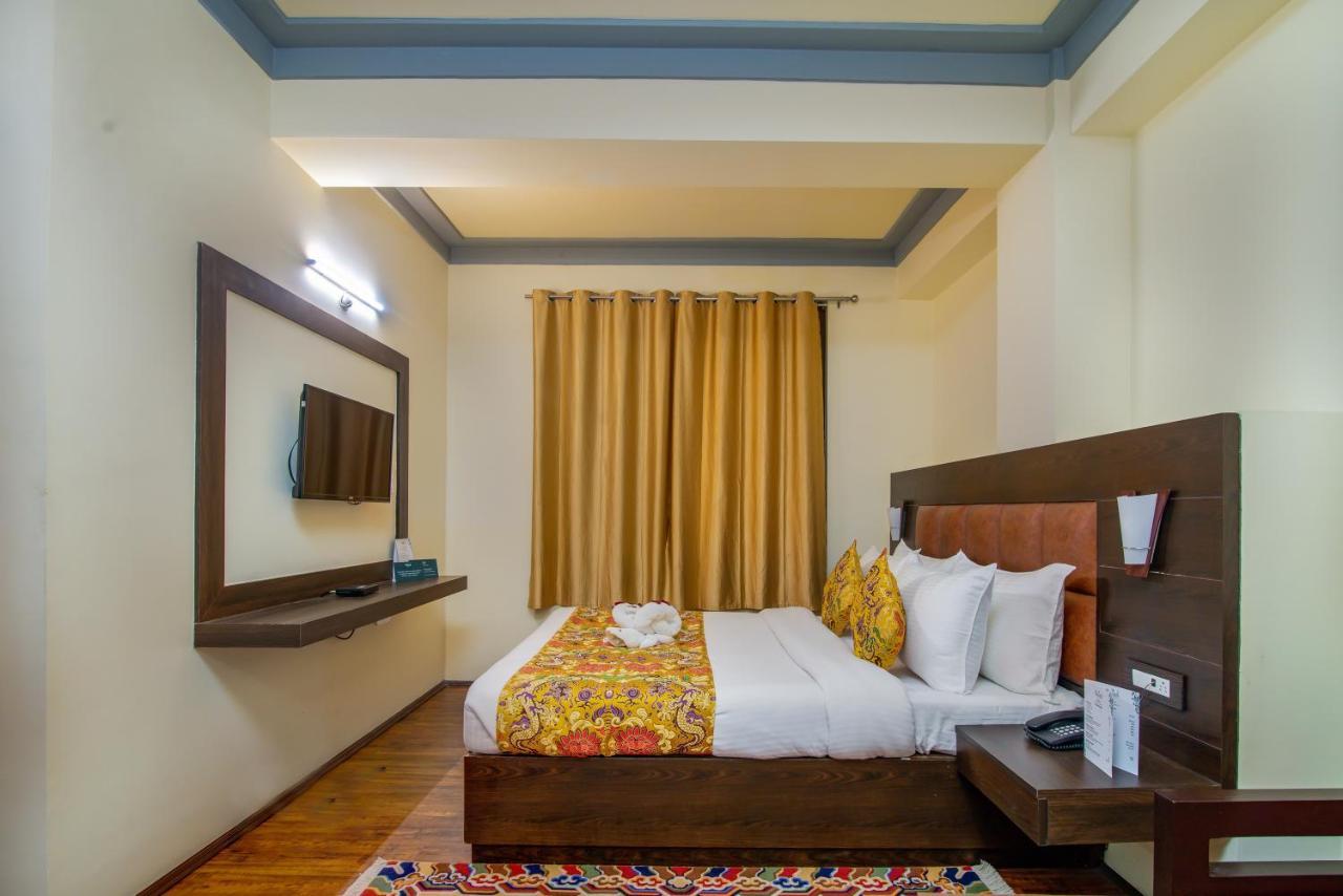 Muscatel Grand Silkroute - 300 Mts From Mg Marg กังต็อก ภายนอก รูปภาพ