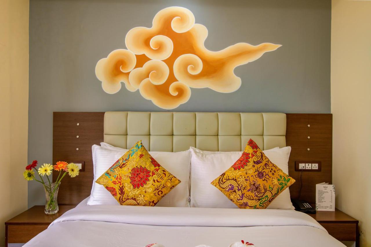 Muscatel Grand Silkroute - 300 Mts From Mg Marg กังต็อก ภายนอก รูปภาพ
